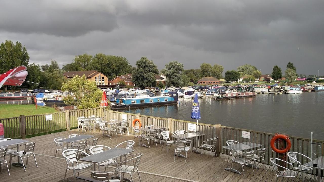 Billing Aquadrome Northampton, Kingfisher Meadow 12